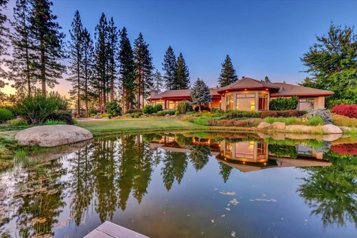 Nevada City, Nevada Countyの一戸建て住宅