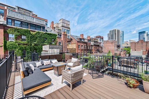 Apartment / Etagenwohnung in Boston, Suffolk County