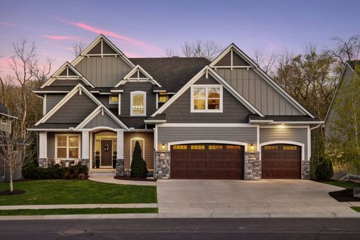 Einfamilienhaus in Plymouth, Hennepin County