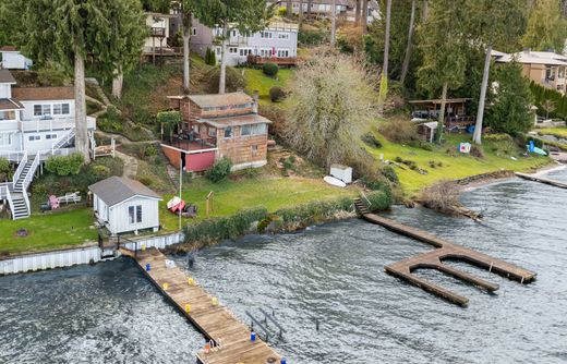 Land in Issaquah, King County