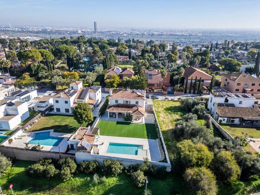 Einfamilienhaus in Sevilla, Andalusien