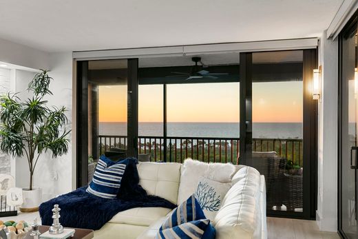 Apartment in Naples, Collier County
