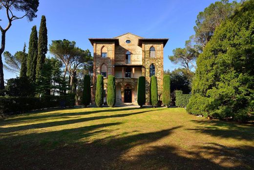 Detached House in Chiusi, Province of Siena