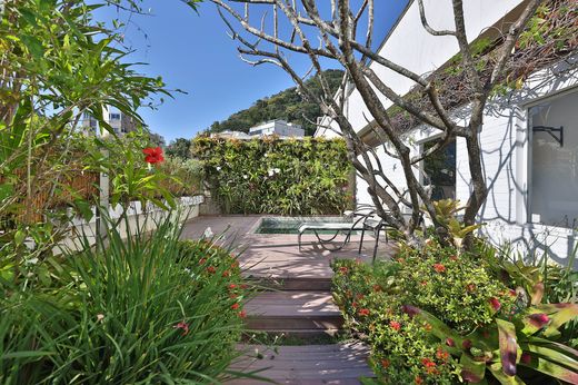 Apartment / Etagenwohnung in Rio de Janeiro