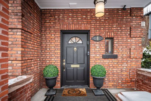 Μονοκατοικία σε Westmount, City of Montréal