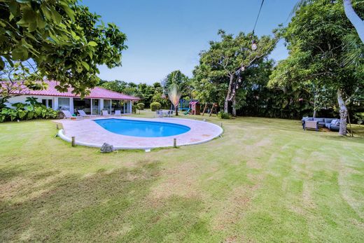 Casa Unifamiliare a La Romana, Provincia de La Romana