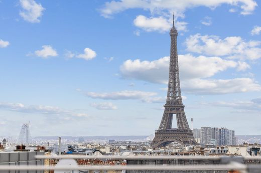 Apartment in Champs-Elysées, Madeleine, Triangle d’or, Paris