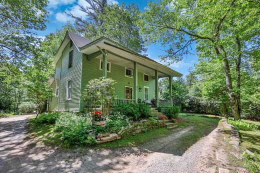 Einfamilienhaus in Highlands, Macon County