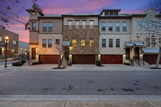 Townhouse - Georgetown, Williamson County