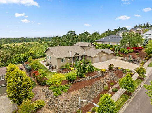 Detached House in Corvallis, Benton County