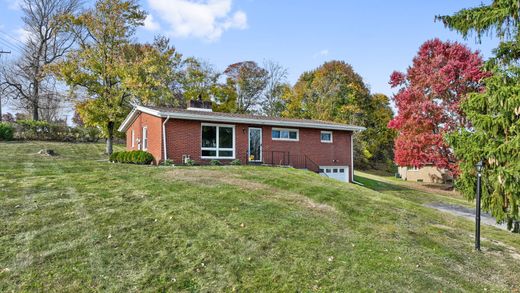 Vrijstaand huis in Beaver, Beaver County