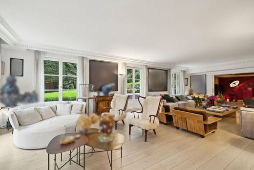 Duplex in Vandœuvres, Geneva