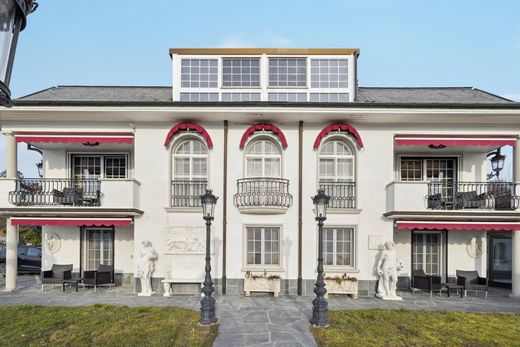 Detached House in La Croix, Lavaux-Oron District