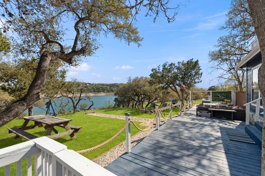 Detached House in Canyon Lake, Comal County