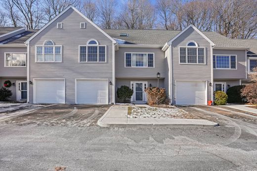 Detached House in Ridgefield, Fairfield County