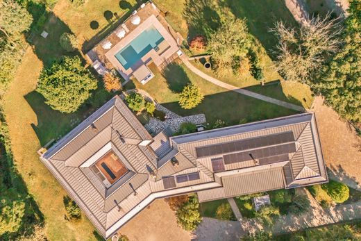 Casa Unifamiliare a Banchette, Provincia di Torino