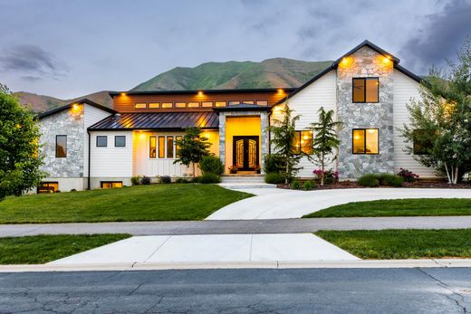 Casa en Mapleton, Utah County