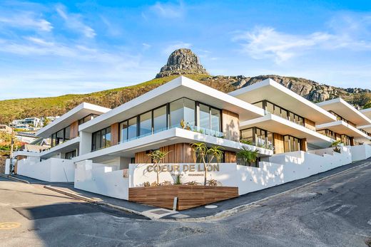 Duplex in Cape Town, City of Cape Town