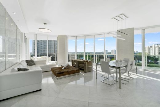 ﺷﻘﺔ ﻓﻲ Aventura, Miami-Dade County