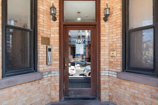 Luxury home in Jersey City, Hudson County