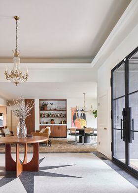 Luxury home in Oklahoma City, Oklahoma County
