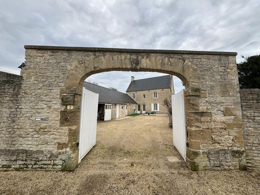 Asnelles, Calvadosの一戸建て住宅