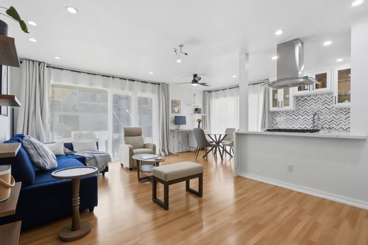 Townhouse in Hermosa Beach, Los Angeles County