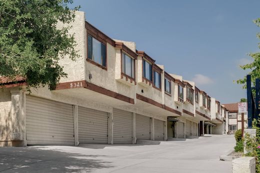 Apartment in Agoura Hills, Los Angeles County