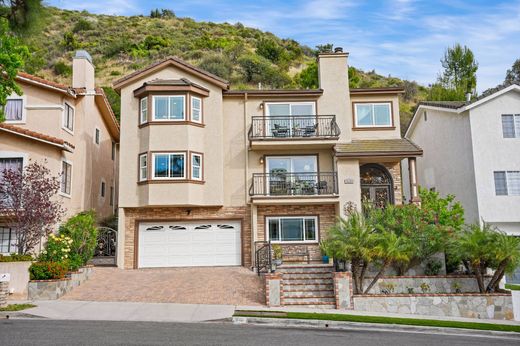 Detached House in Burbank, Los Angeles County