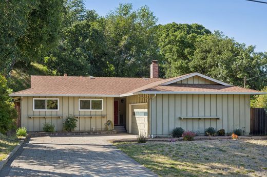 Detached House in Novato, Marin County