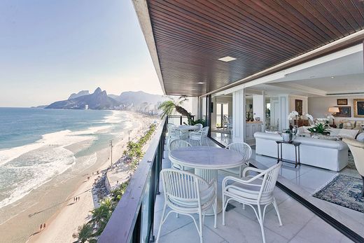 Ipanema, Rio de Janeiroのアパートメント