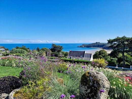 Casa Unifamiliare a Plouha, Côtes-d'Armor