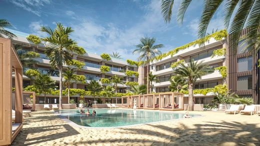 Apartment / Etagenwohnung in Marbella, Málaga