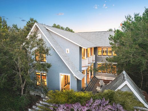 Detached House in WaterSound, Walton County