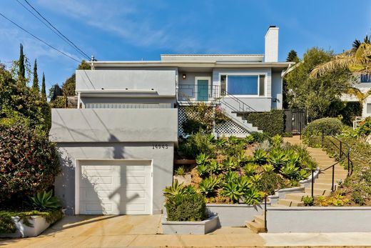 Detached House in Pacific Palisades, Los Angeles County