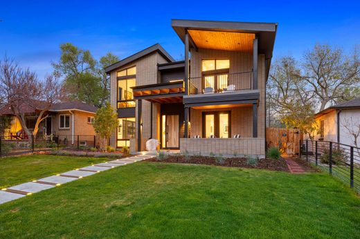 Detached House in Denver, Denver County