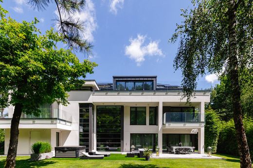 ‏בית חד-משפחתי ב  ורשה, Warszawa