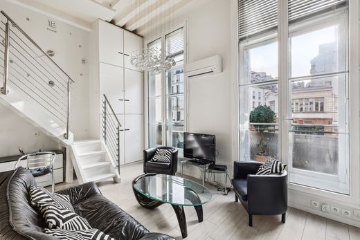 Apartment / Etagenwohnung in Beaubourg, Marais, Notre Dame - Ile de La Cité, Paris