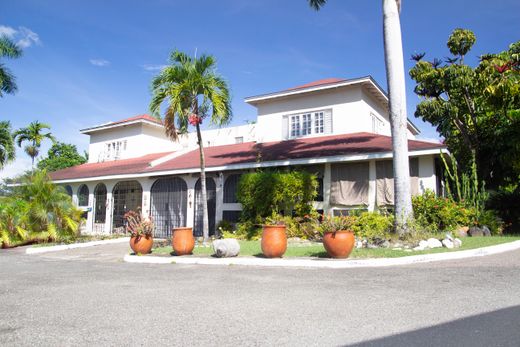 Townhouse in Kingston