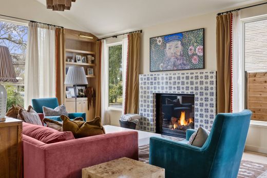 Detached House in Austin, Travis County