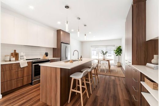Einfamilienhaus in Saint-Laurent, City of Montréal