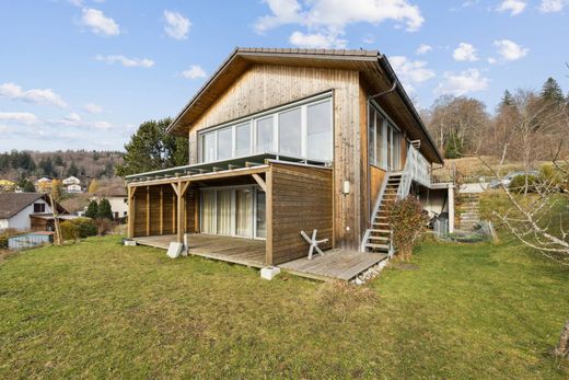 Einfamilienhaus in Le Château-de-Ste-Croix, Jura-Nord vaudois District