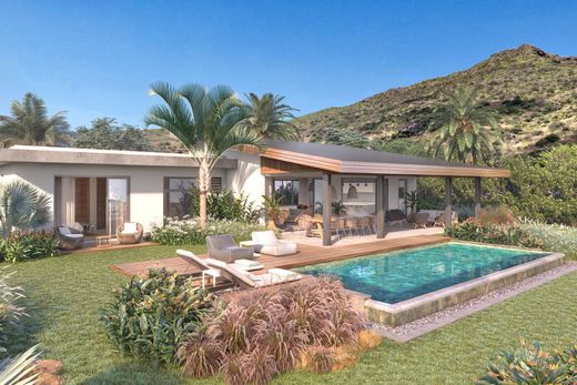 Detached House in Tamarin, Black River District