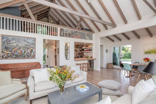 Detached House in East Hampton, Suffolk County