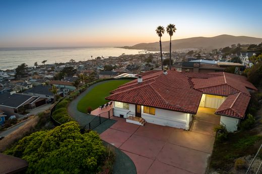Luxury home for sale in Cayucos