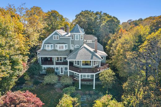 Luxury home for sale in Duxbury