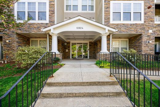 Apartment / Etagenwohnung in Clarksburg, Montgomery County