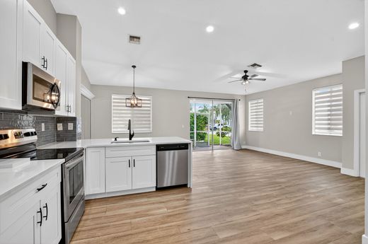 Casa di città a Deerfield Beach, Broward County