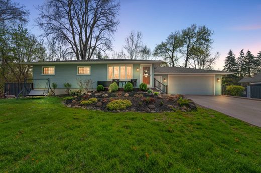 Detached House in Rochester Hills, Oakland County