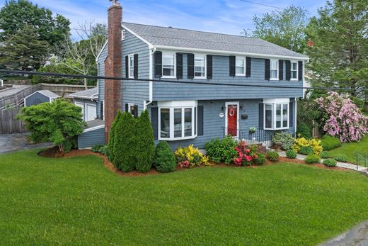 Detached House in Marblehead, Essex County